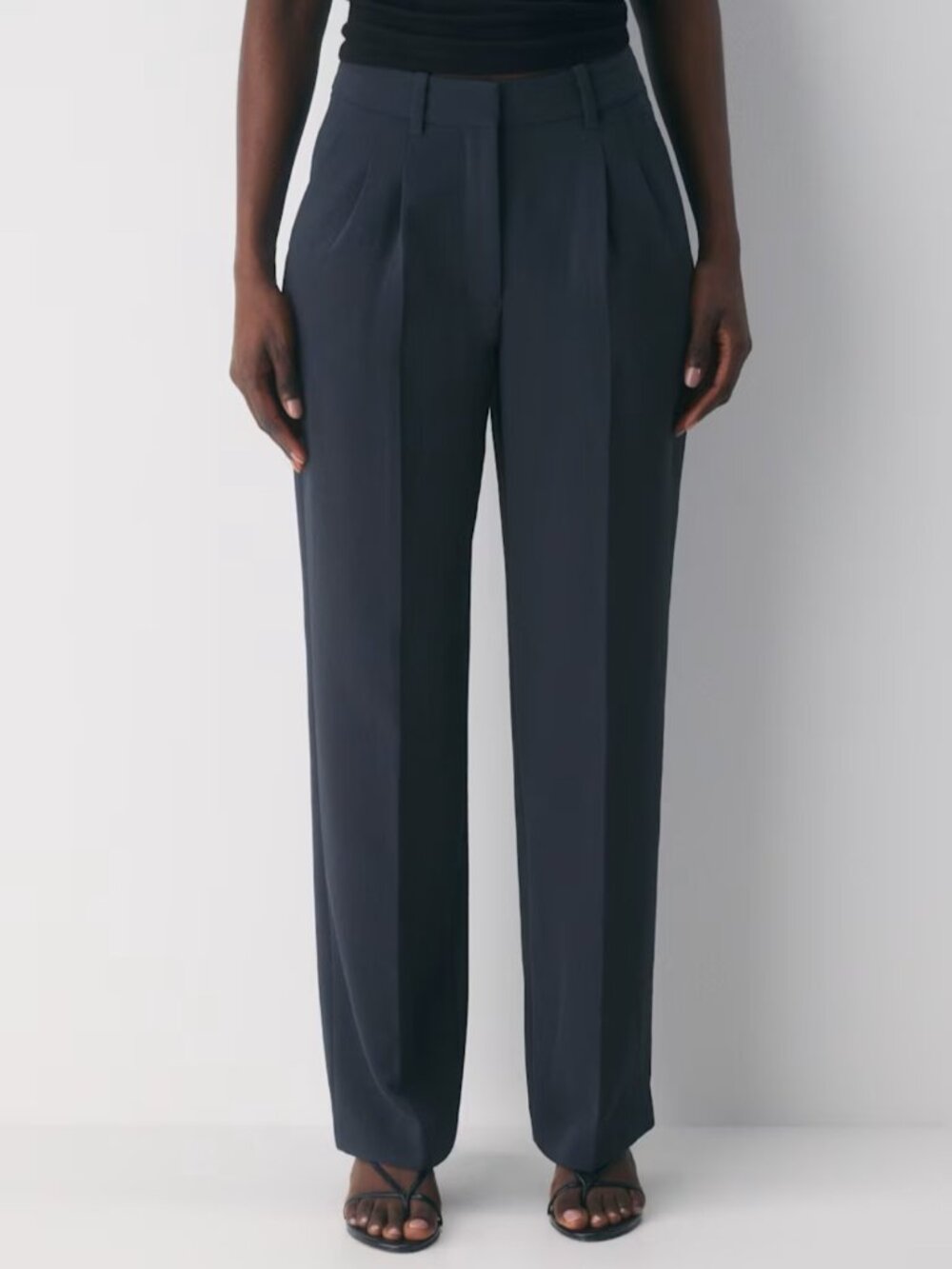 NWT Aritzia EFFORTLESS CURVE-FIT Crepette Pants DARK NIGHT NAVY